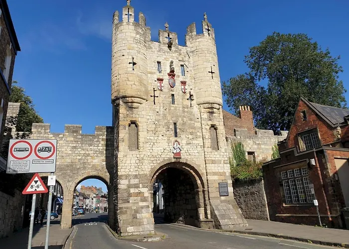 3, 71 Micklegate, York